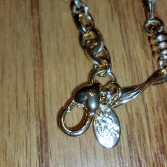 Kirks Folly crystal and gold new bracelet - Picture 2 of 16